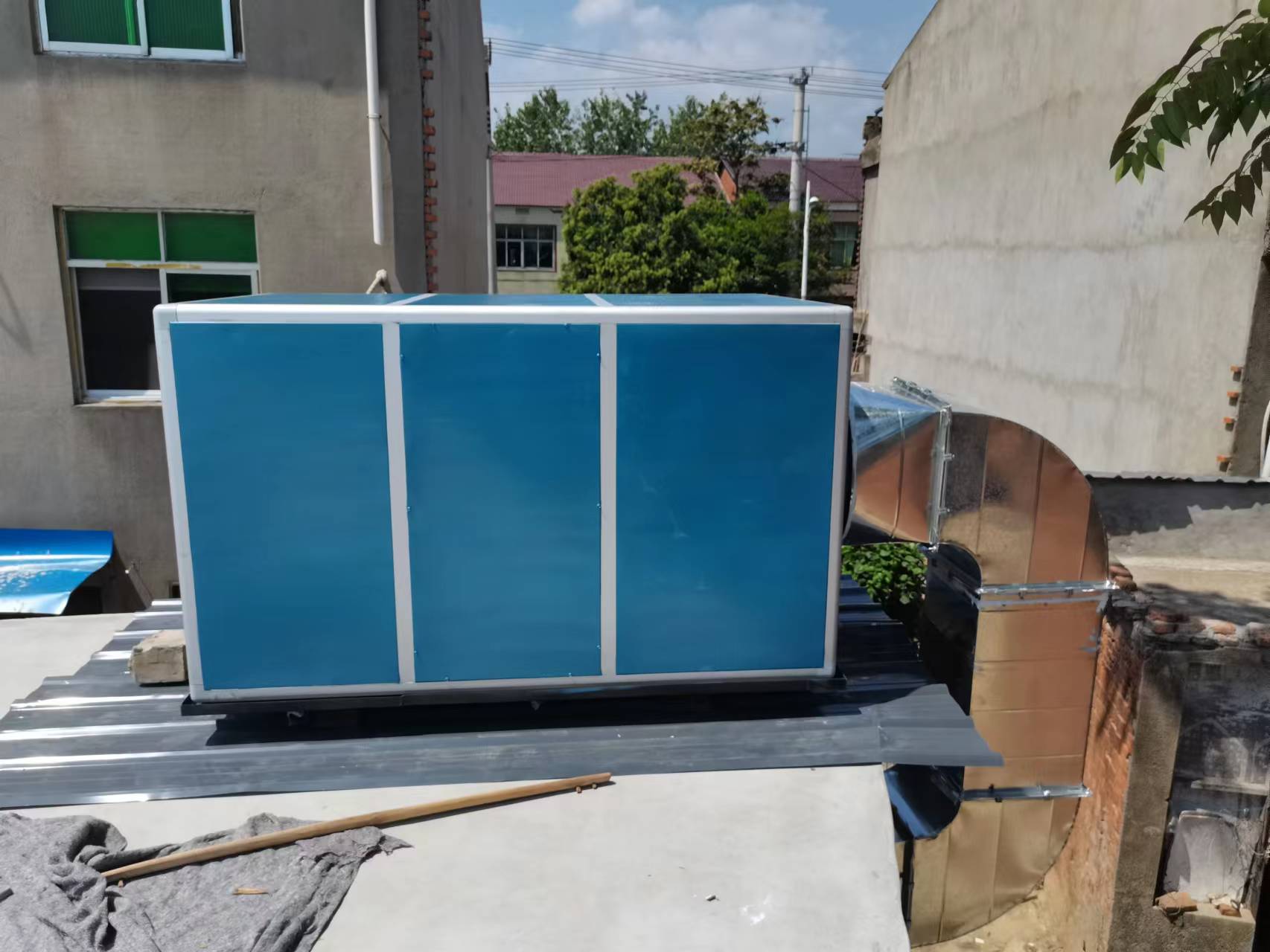 巢湖农家饭店安装安徽国茂机电机械式油烟净化一体机组 